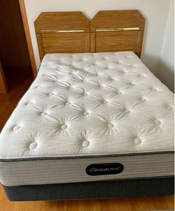 Beautyrest 12" BR800 Medium Mattress, FULL (1 YEAR, COSTCO)
