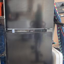 Black and Vissani 10.1 cubic feet refrigerator  21.5x58.5x28