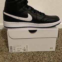 Jordan 1 Mid “ying Yang”