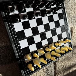 5 in 1 Magnetic Chess Checkers Dominoes Backgammon and Cards Set, Mini Travel Size Multi Board Games