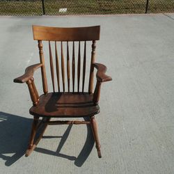 Rocking chair solid wood