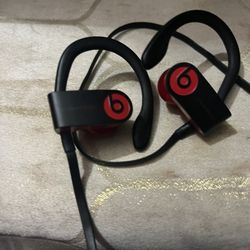 Red And Black Powerbeats 3