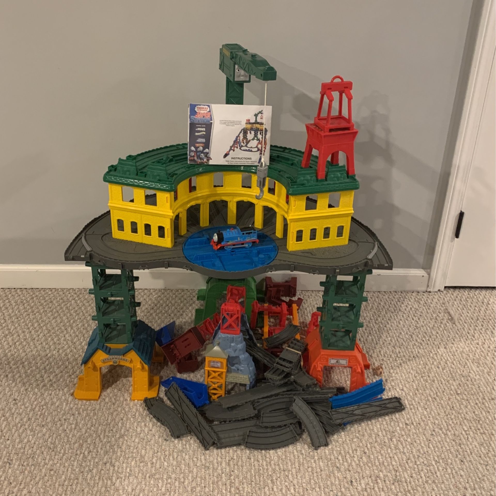 Thomas And Friends  Super station 