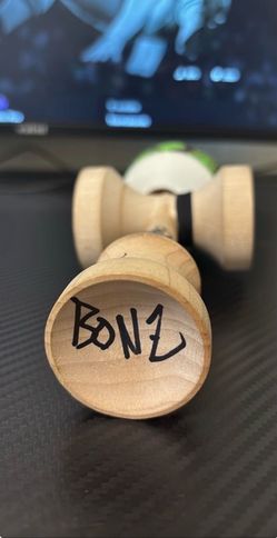 Naru, Davide, Bonz, Nonoka, Toto, and One of the Krom workers, signed Kendama