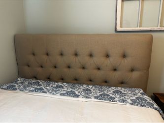Queen bed