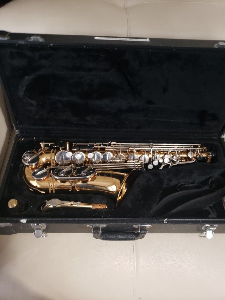 Jupiter SAXOPHONE JAS-769.