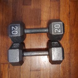 HEX DUMBBELLS SET 20 & FIRM PRICE 