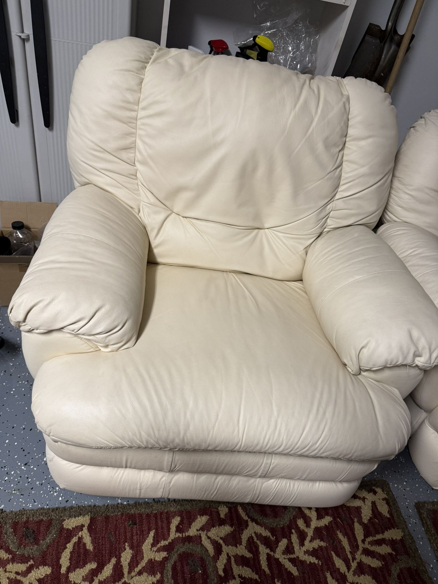 White Leather Sofa And Chair