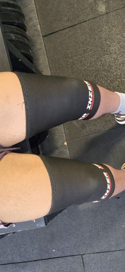 Inzer KNEE SLEEVES MEDIUM