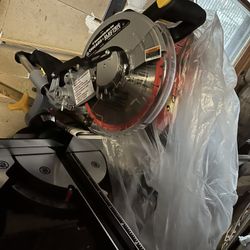 Compound Miter Saw