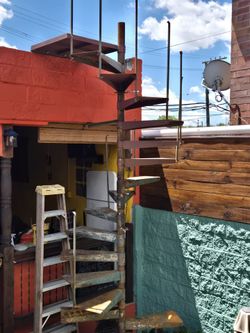 Metal spiral ladder