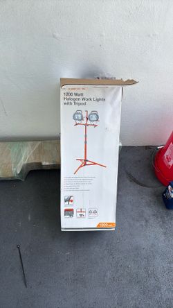 Tripod for work lights