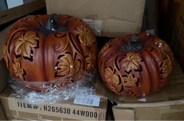 Pumpkins by Valerie