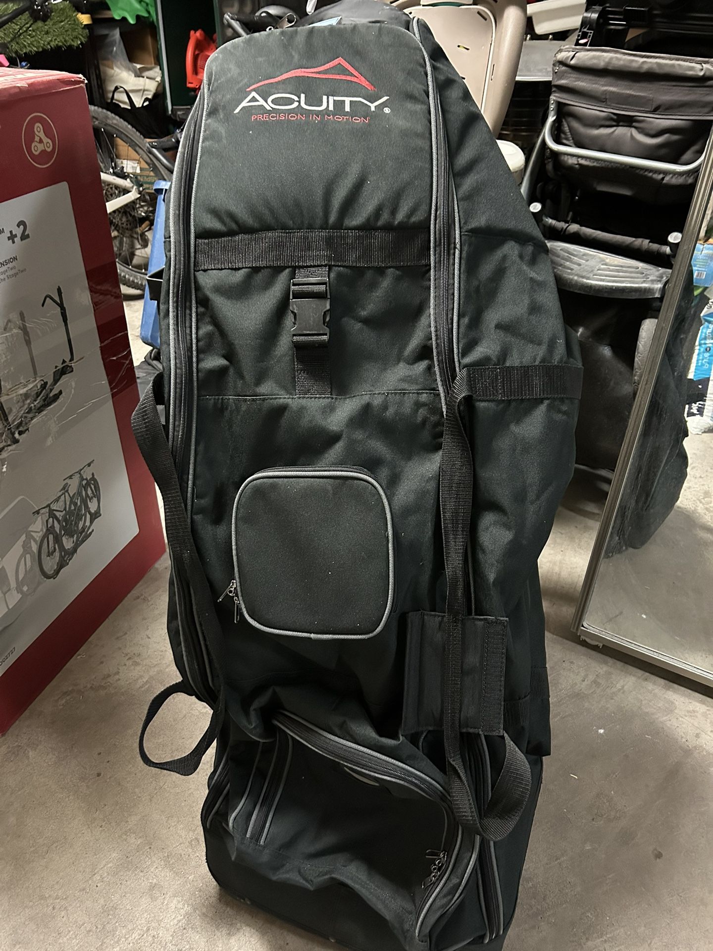 Golf Travel Bag With Wheels , Used Only 1 Time