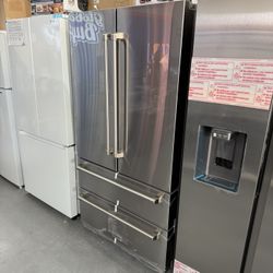 TRF3602 - THOR PROFESSIONAL FRENCH DOOR REFRIGERATOR 22.5 CUBIC FEET - BRAND NEW