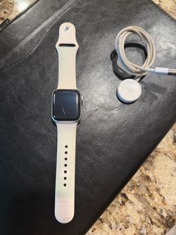 Apple Watch SE 2 40mm