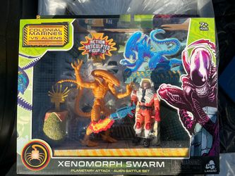 NEW Alien and Predator Action Figures