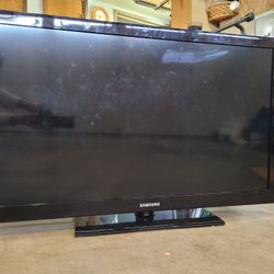 Samsung TV 40 Inch