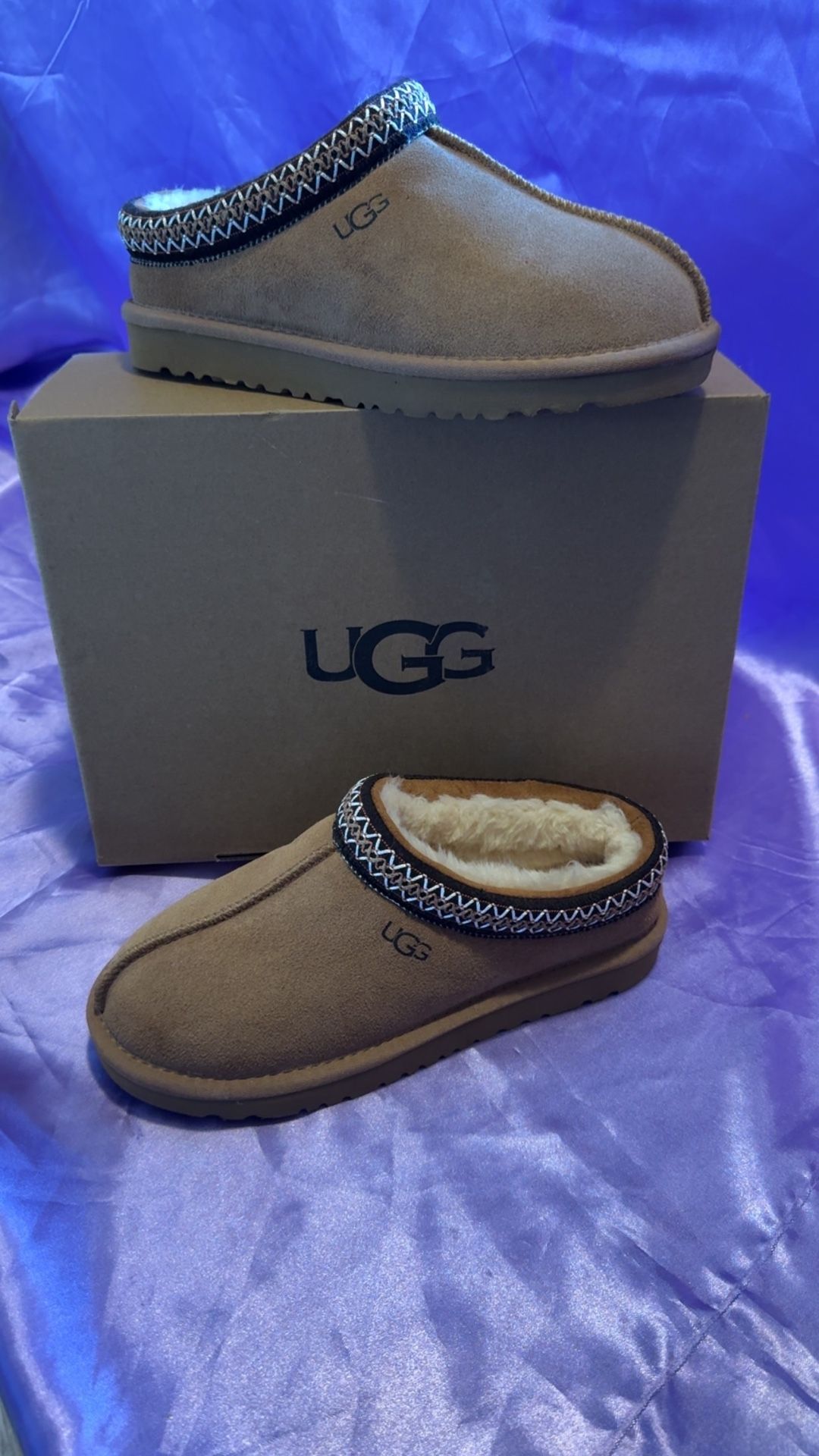 Ugg Tasman
