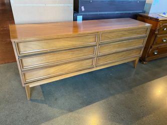DIXIE Six Drawer Double Dresser