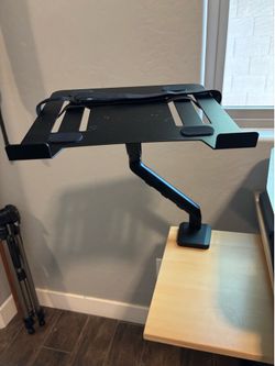 Laptop/Monitor arm mount for desk
