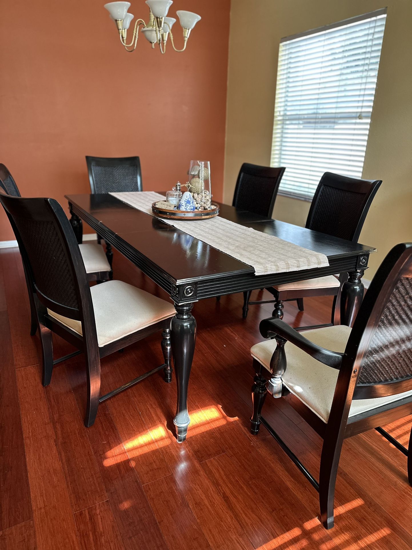 Living & Dining Room 