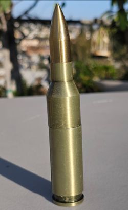 Collectible Vintage Bullet Lighter! Great Condition! Untested.