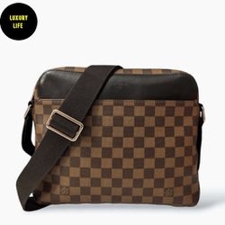 Louis Vuitton jake messenger pm Damier Ebene crossbody bag pochette