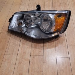 2018 Dodge Caravan Left Drivers Side Headlight Oem 