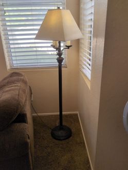 Floor lamp