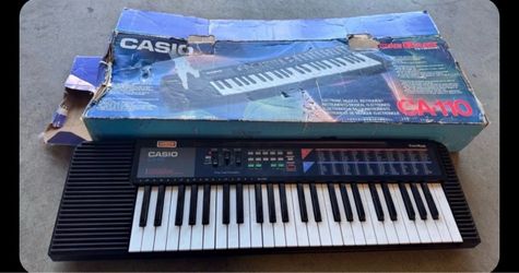 Casio Music Keyboard