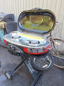 Coleman Propane  Bbqer