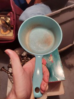 Vintage 1950s prizer ware cast iron enameled sauce pan