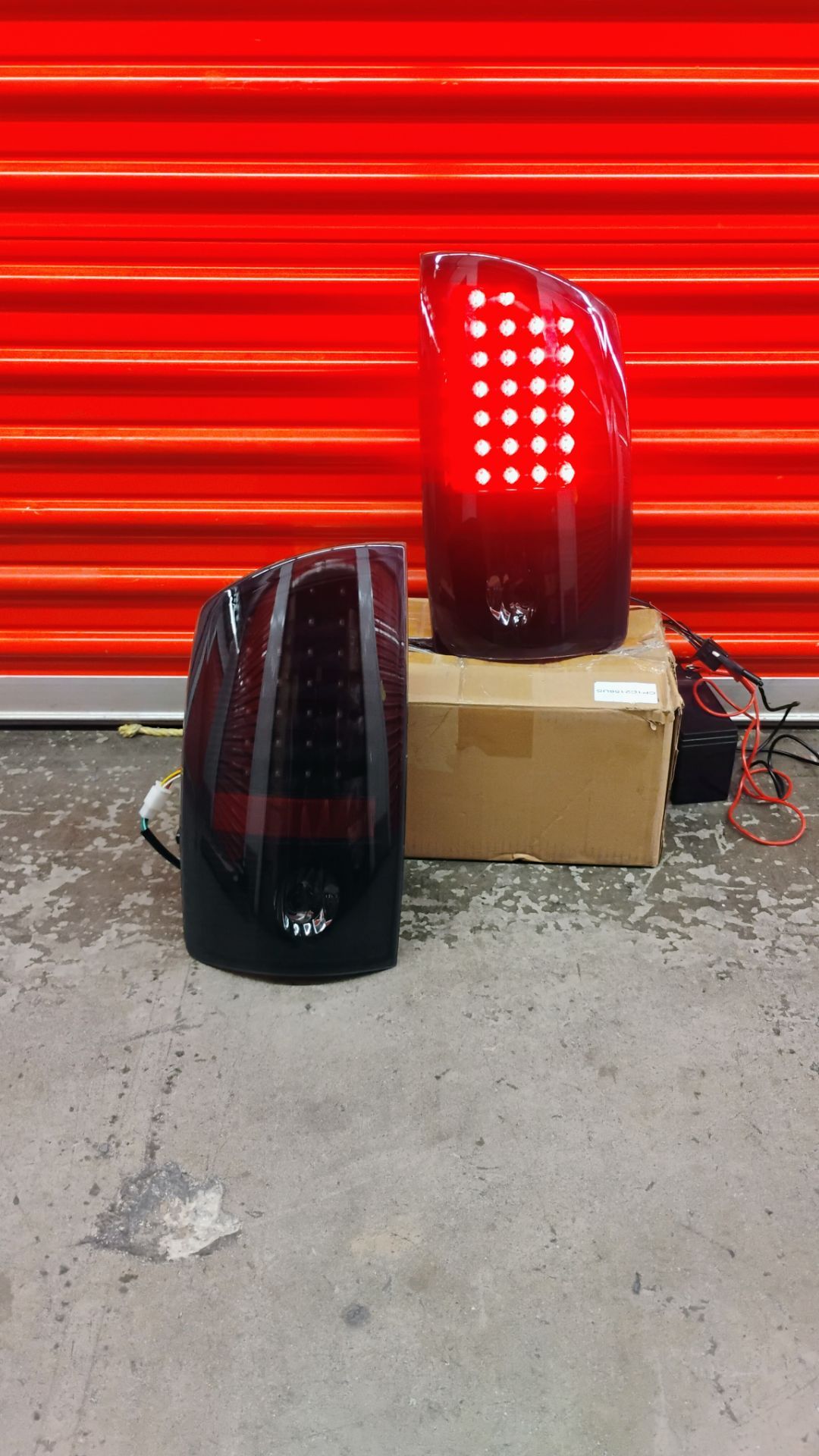 Fit For 2002-2006 Dodge Ram inDriver & Passenger Rear Brake Tail Lights