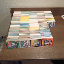 Thousands Of Baseball Cards!! Huge Lot BASEBALL CARDS 80S 90S 2000S