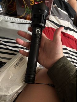 SEALED Led Flashlight