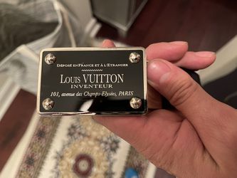 Authentic Men’s Louis Vuitton Inventeur Damier Graphite Belt with  reversible strap for Sale in Fort Lauderdale, FL - OfferUp