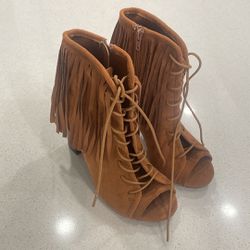 Fringe Heel Boots 