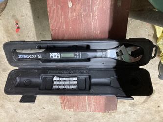 Blackmax Digital Adjustable Torque Wrench