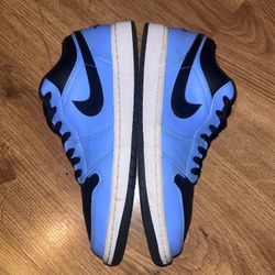 Jordan 1 Low University Blue Black
