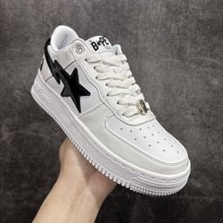 A B.ATHING APE STA