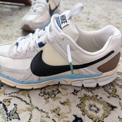 Nike Zoom Vomero 5 Designed by Japan W size 12.5