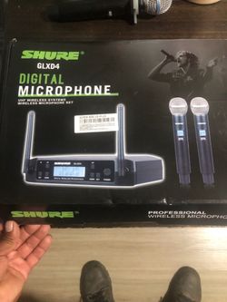 Mics wireless set. Complete. $80 new.