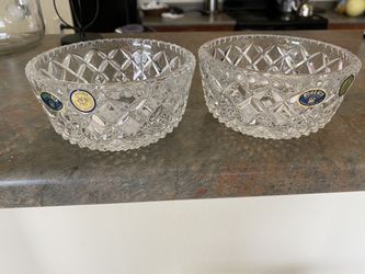 Set of crystal bowls brand new