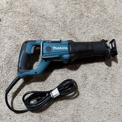 Makita Reciprocating Saw
