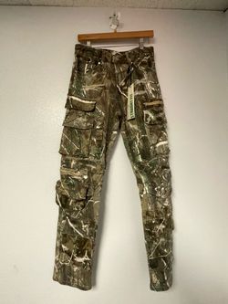 NWT Straight Fit Real Tree Camouflage Cargo Pants - Size 30/32