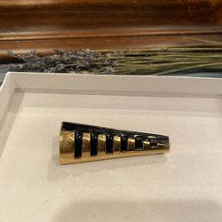 Vintage Monet Signed Brooch