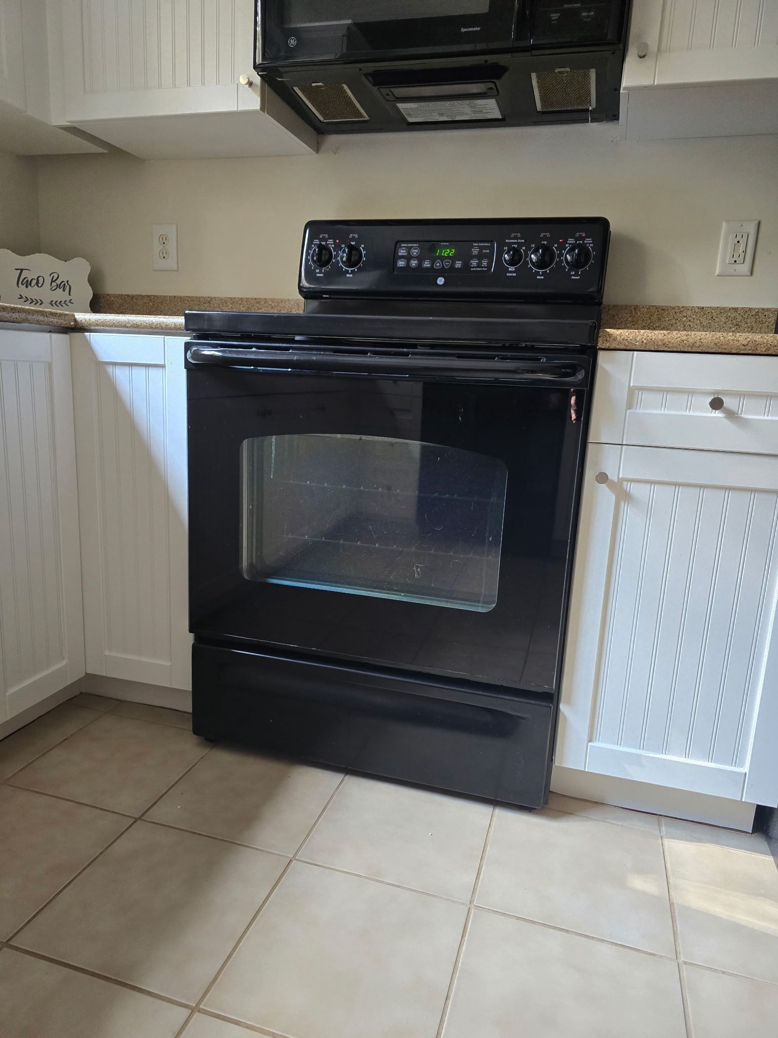 GE Electric range + Oven