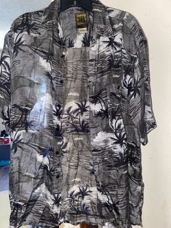 Vintage Hawaiian short Sleeve Shirt 