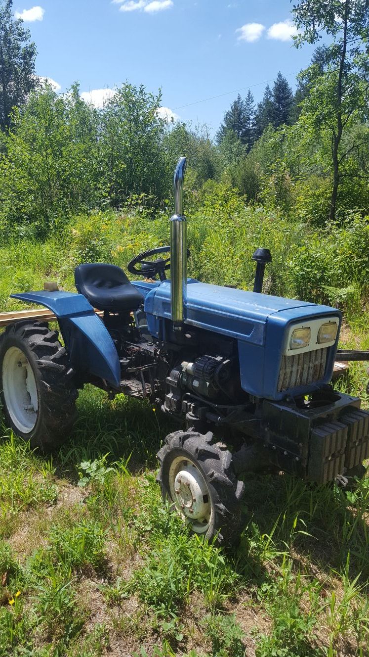 Feng shou tractor 184-4